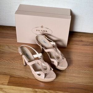 PRADA Blush Patent‎ Leather Sandals
Shoes Heels Size 37 1/2